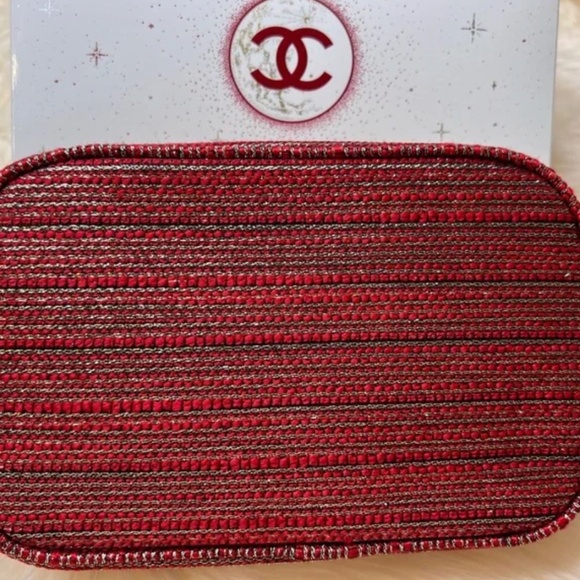 Brand NEW Chanel Holiday Sheer Genius Lipgloss set of 3 🥳💕 - Picture 4 of 8